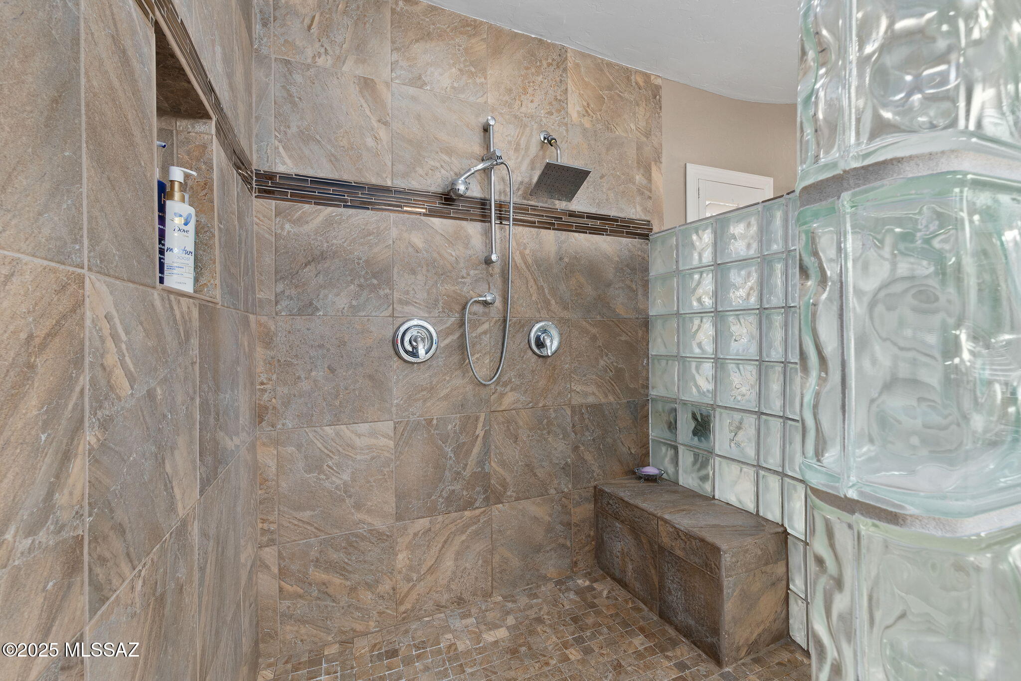 955 West Silver Spring Place Oro Valley, AZ 85755 - Photo 22 of 35