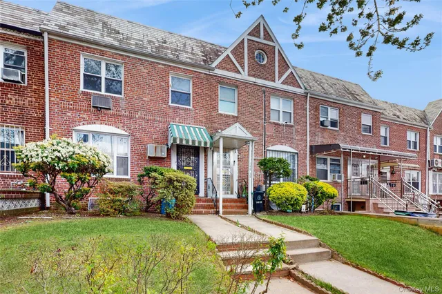 $949,000 | 148-40 61st Road | Queensboro Hill