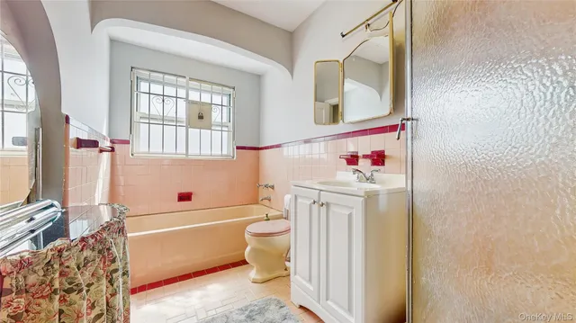 $949,000 | 148-40 61st Road | Queensboro Hill