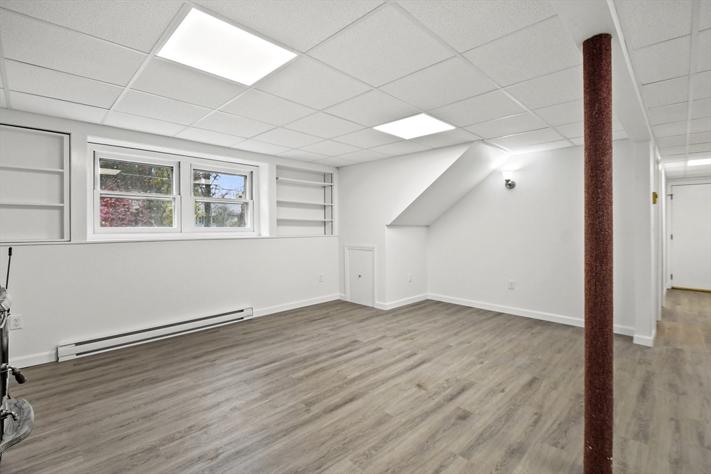 25 Prentice Road Northbridge, MA 01588 - Photo 21 of 32