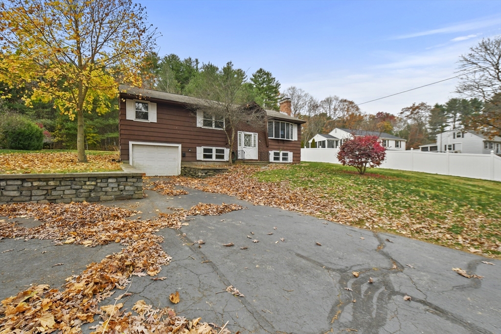 25 Prentice Road Northbridge, MA 01588 - Photo 27 of 32
