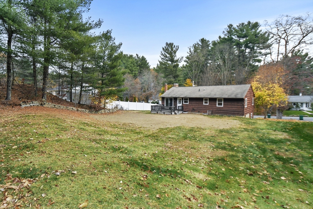 25 Prentice Road Northbridge, MA 01588 - Photo 29 of 32
