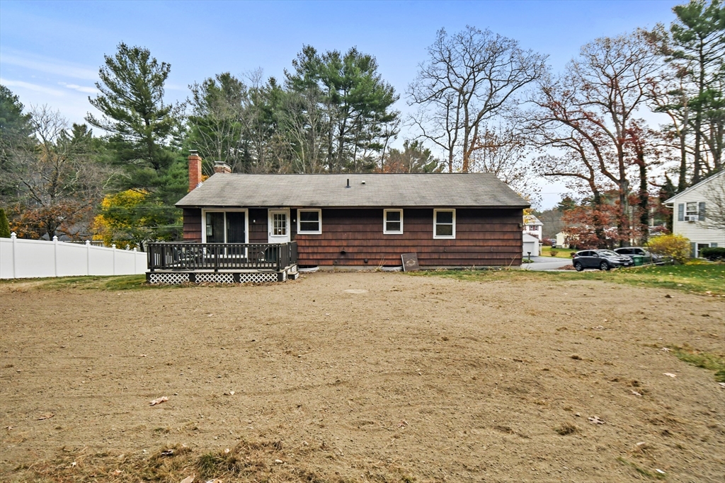 25 Prentice Road Northbridge, MA 01588 - Photo 30 of 32