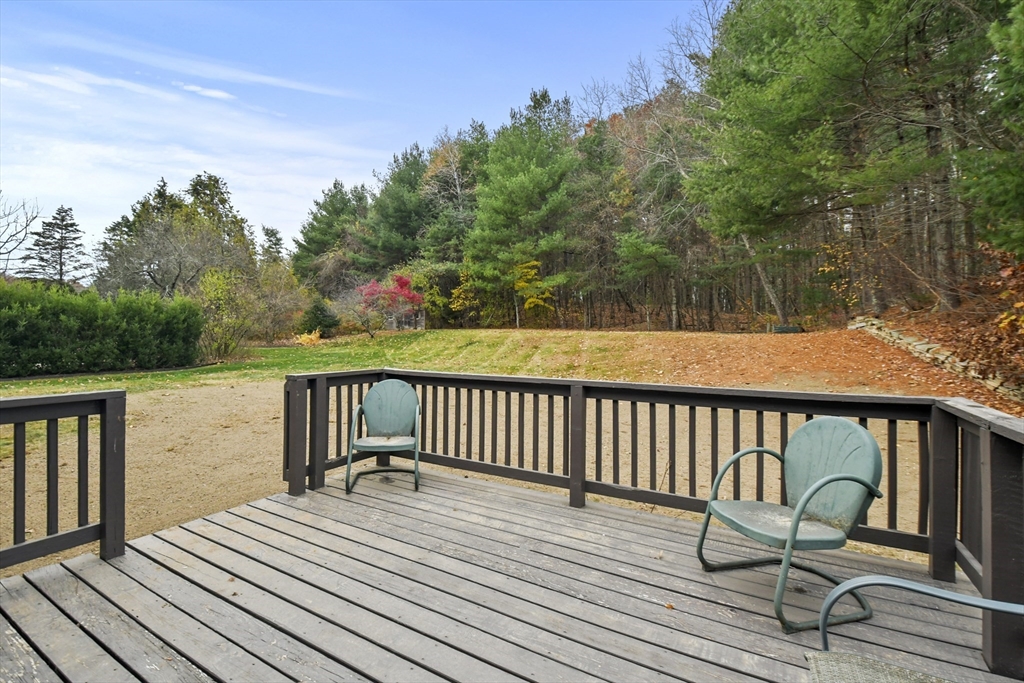 25 Prentice Road Northbridge, MA 01588 - Photo 32 of 32