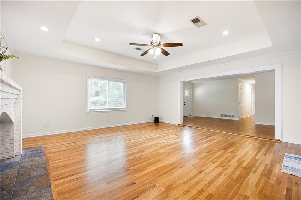 3235 Highland Drive Southeast Smyrna, GA 30080 - Photo 10 of 43