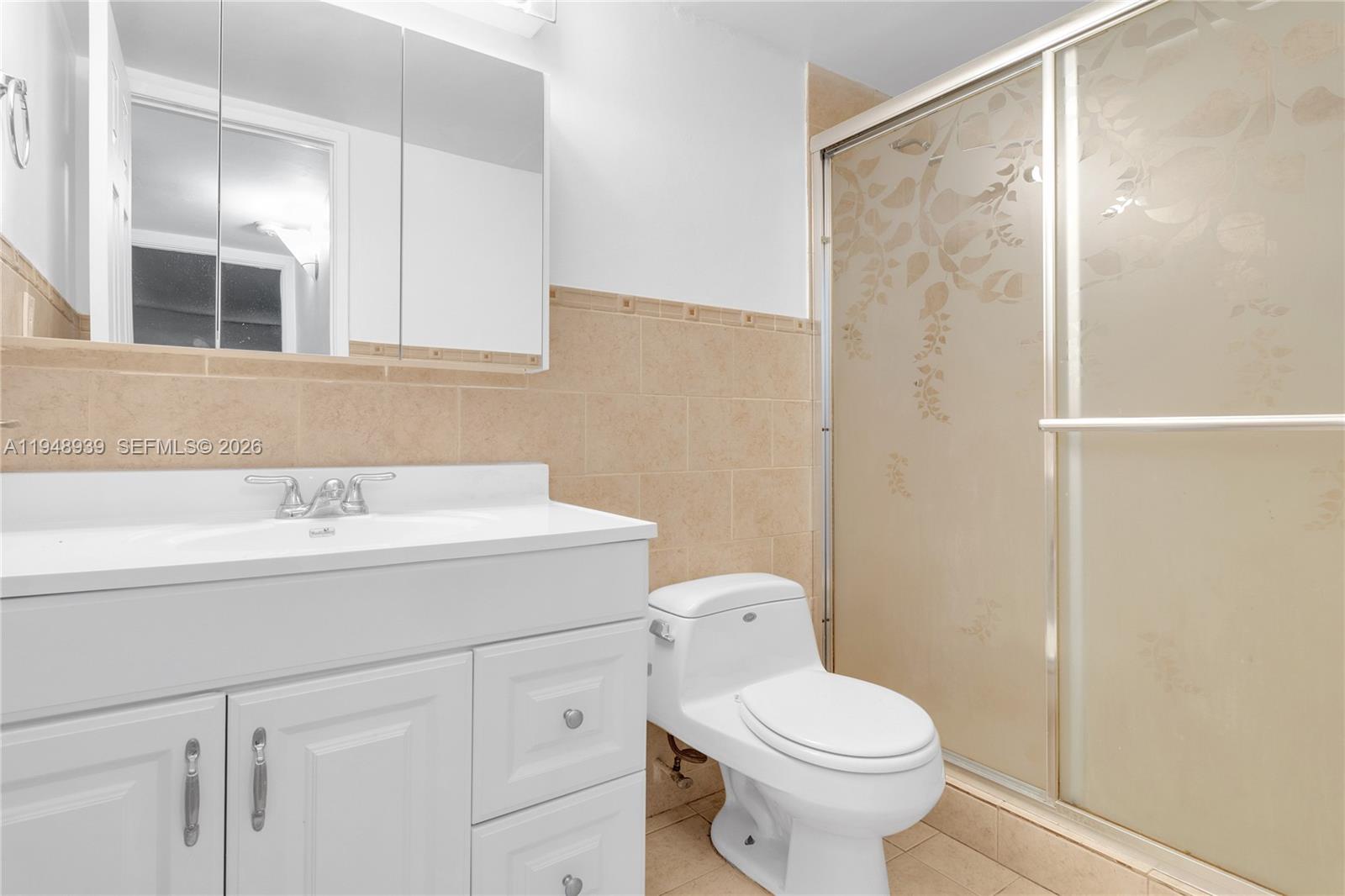 11273 Southwest 88th Street, Unit 116J Miami, FL 33176 - Photo 7 of 14