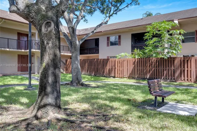 $1,850 | 11273 Southwest 88th Street, Unit 116J, Miami, FL 33176