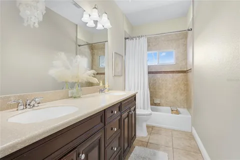 $1,049,500 | 6971 Scrub Jay Drive, Sarasota, FL 34241
