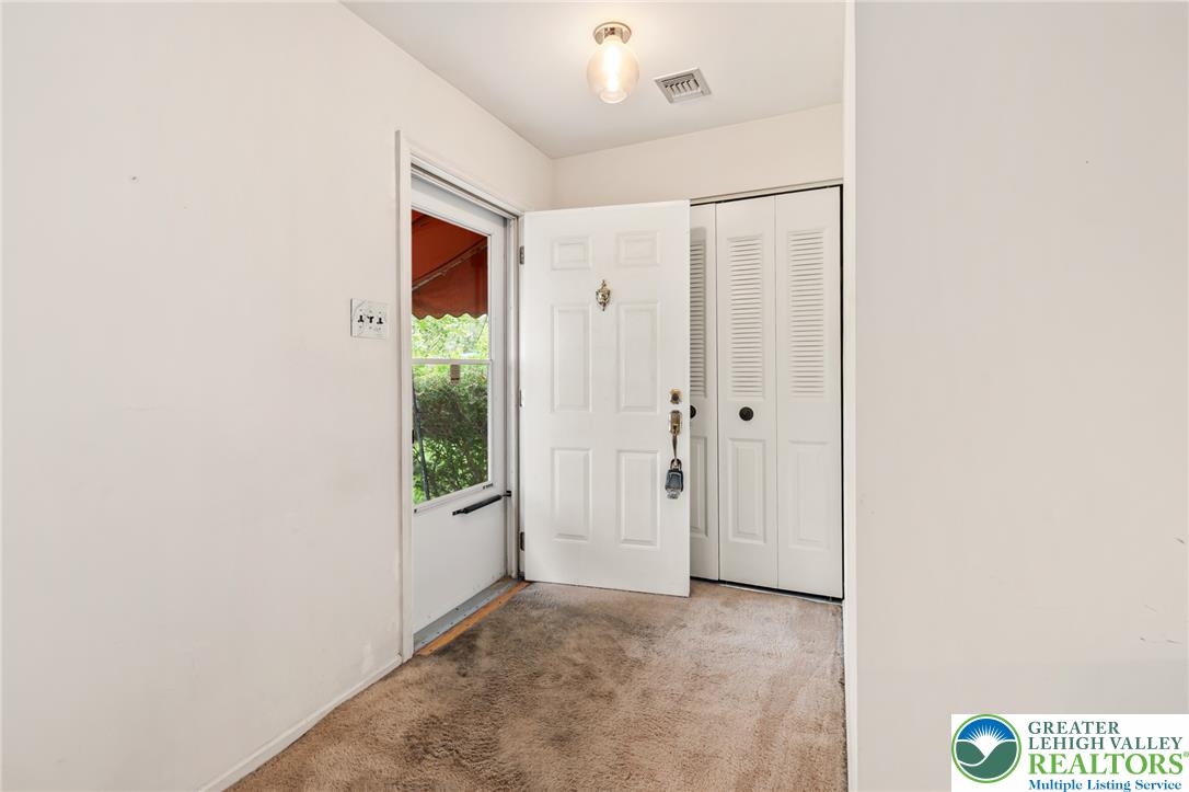 1615 Valley Forge Road Allentown, PA 18104 - Photo 7 of 38