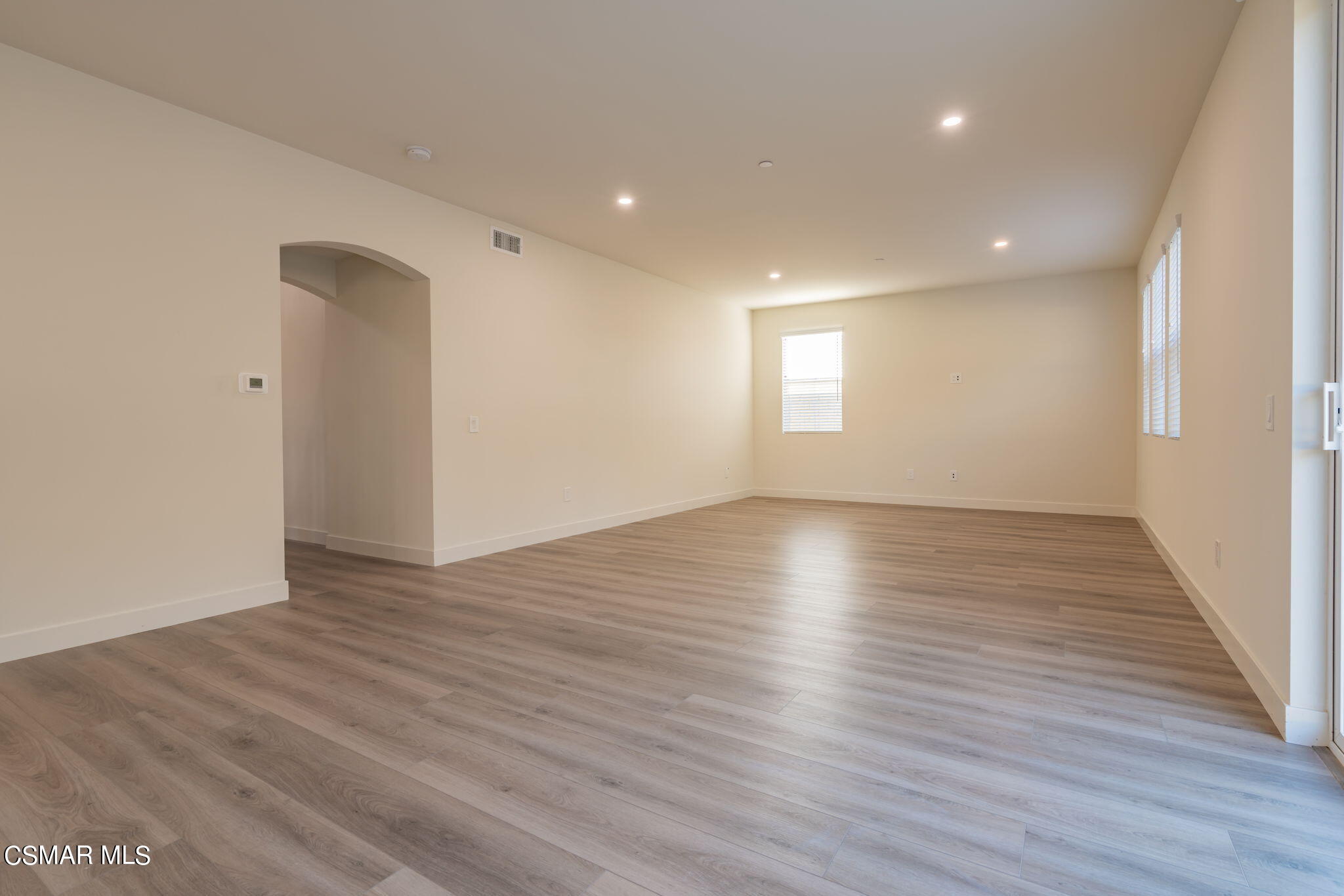4675 Summit Avenue Simi Valley, CA 93063 - Photo 16 of 71 16-web-or-mls-_CK18814