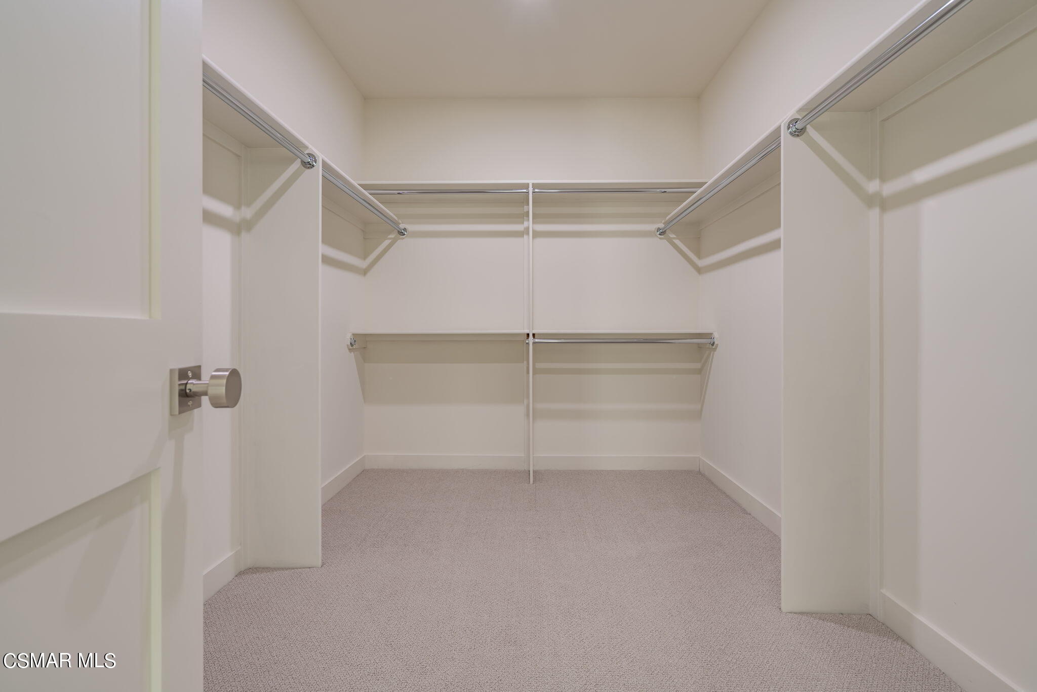 4675 Summit Avenue Simi Valley, CA 93063 - Photo 25 of 71 25-web-or-mls-_CK18823