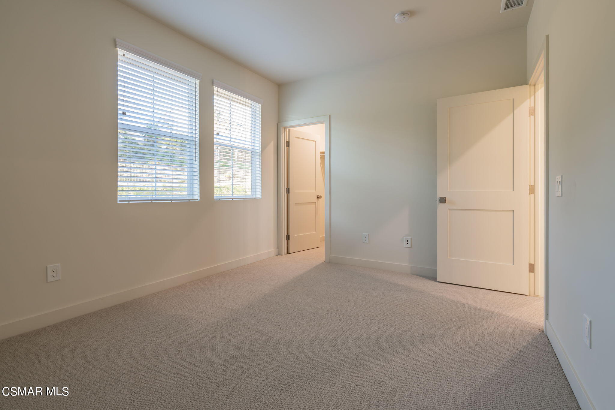 4675 Summit Avenue Simi Valley, CA 93063 - Photo 36 of 71 36-web-or-mls-_CK18836