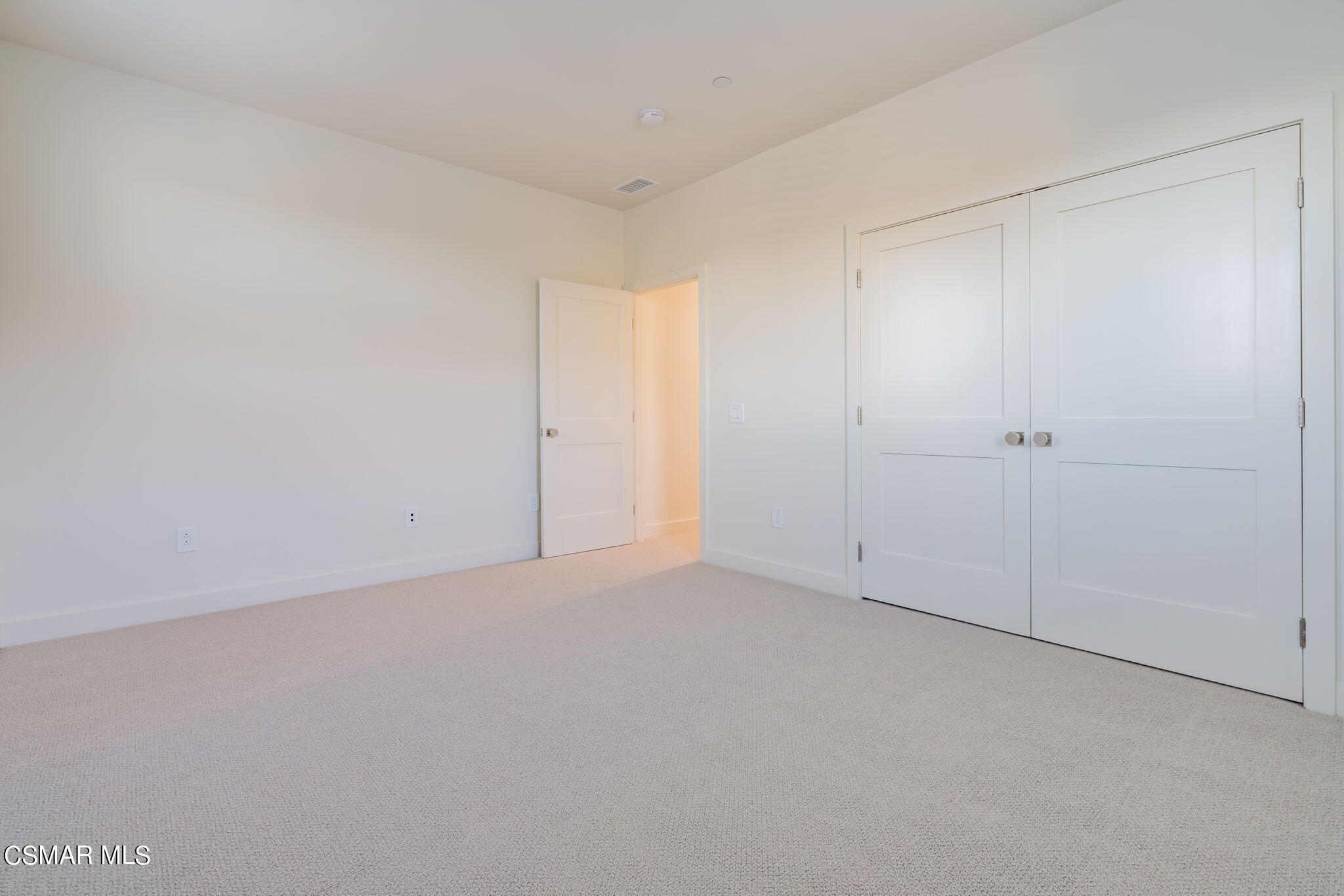 4675 Summit Avenue Simi Valley, CA 93063 - Photo 45 of 71 45-web-or-mls-_CK18845