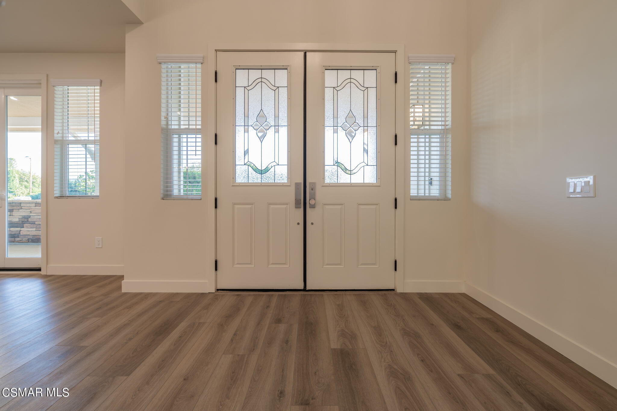 4675 Summit Avenue Simi Valley, CA 93063 - Photo 6 of 71 6-web-or-mls-_CK18804