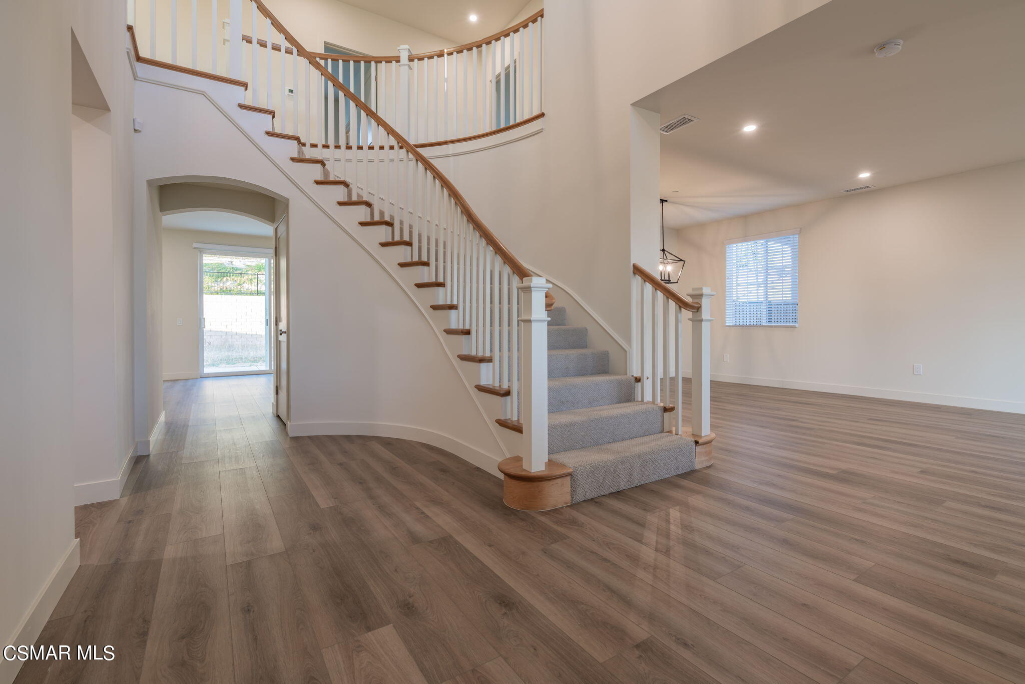4675 Summit Avenue Simi Valley, CA 93063 - Photo 7 of 71 7-web-or-mls-_CK18805