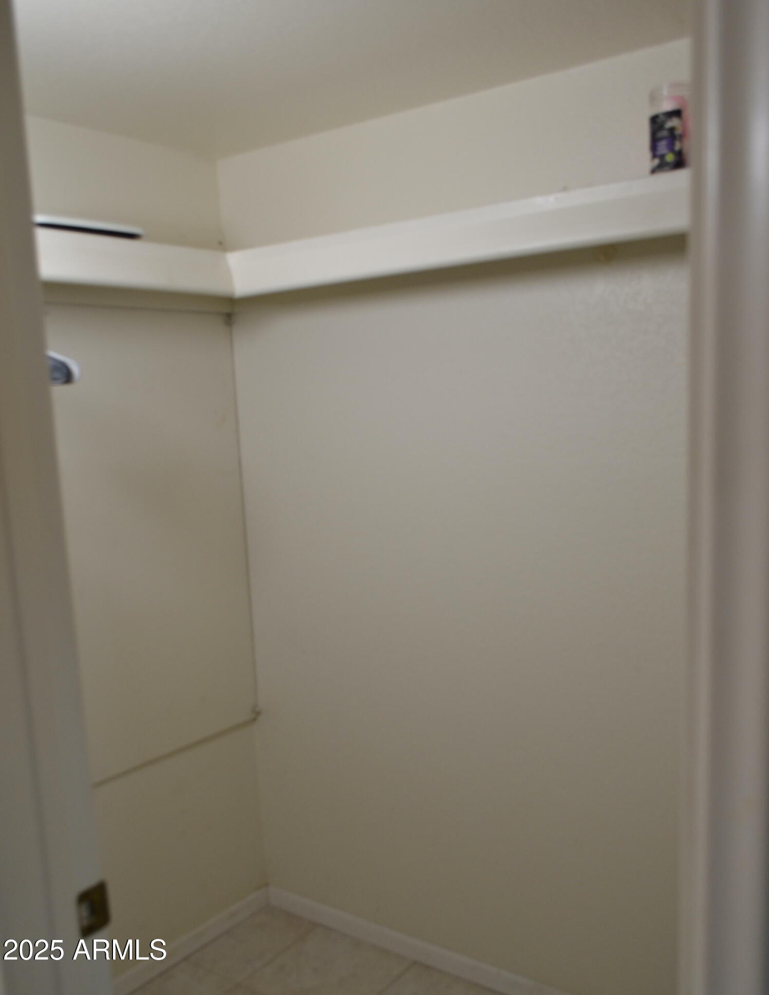 455 South Delaware Drive, Unit 112 Apache Junction, AZ 85120 - Photo 16 of 16 a close up view of shower