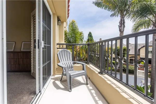 $5,900 | 19341 Sawgrass Lane, Huntington Beach, CA 92648