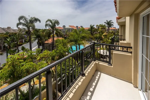 $5,900 | 19341 Sawgrass Lane, Huntington Beach, CA 92648