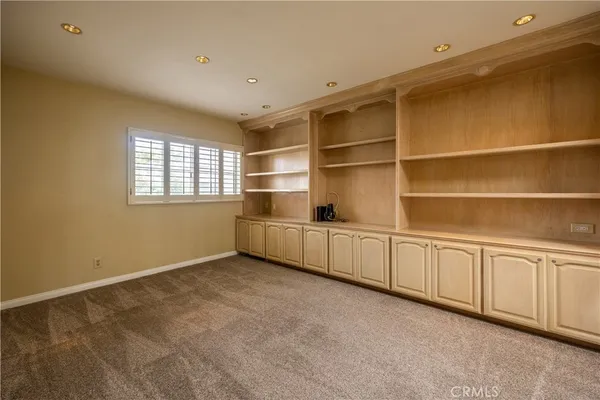 $5,900 | 19341 Sawgrass Lane, Huntington Beach, CA 92648