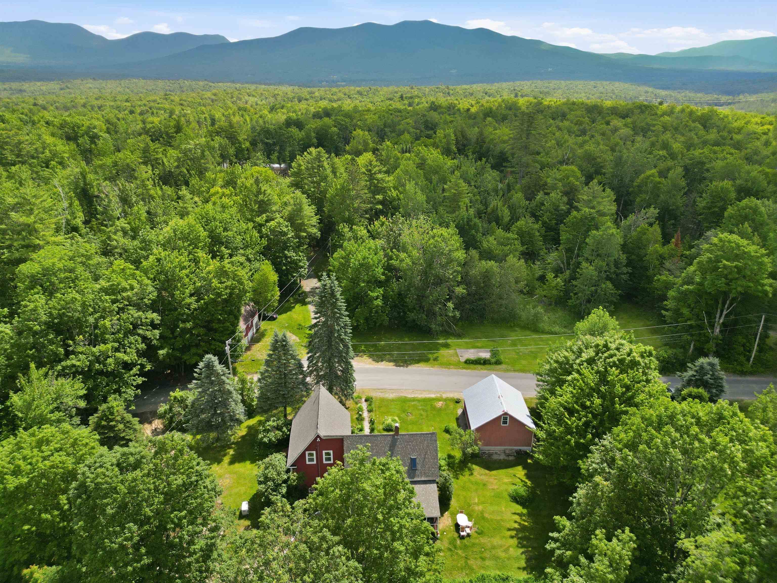557 Old E Road Whitefield, NH 03598 - Photo 27 of 59