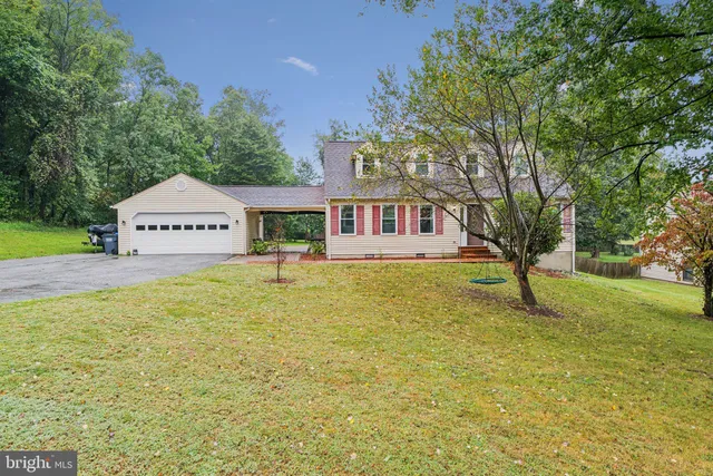 $450,000 | 2577 Laurel Branch Drive, Waldorf, MD 20603