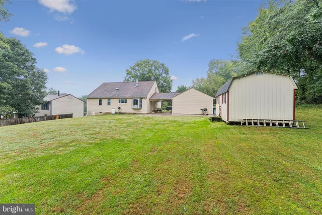 $450,000 | 2577 Laurel Branch Drive, Waldorf, MD 20603