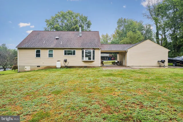 $450,000 | 2577 Laurel Branch Drive, Waldorf, MD 20603