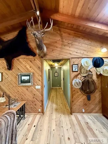 $750,000 | 4 Mule View Lane, North Fork, ID 83466