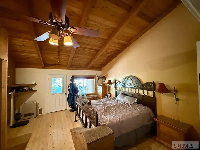 $750,000 | 4 Mule View Lane, North Fork, ID 83466