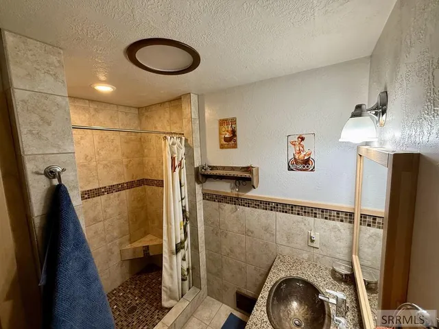 $750,000 | 4 Mule View Lane, North Fork, ID 83466