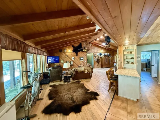 $750,000 | 4 Mule View Lane, North Fork, ID 83466