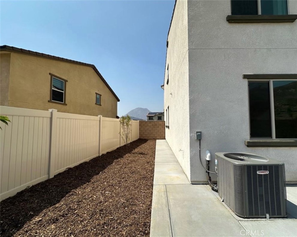 8489 Anthony Street Riverside, CA 92507 - Photo 27 of 28