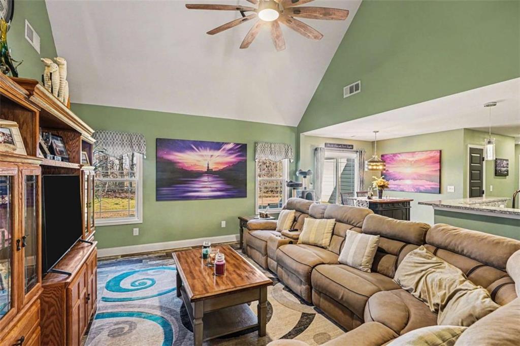 225 Cole Forest Boulevard Barnesville, GA 30204 - Photo 9 of 45