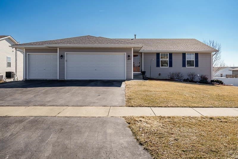 6827 Tupelo Road Loves Park, IL 61111 - Photo 2 of 60 Gallery Image 2