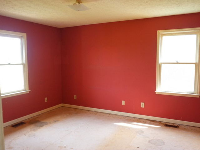 296 Mt Carmel Road Paris, KY 40361 - Photo 8 of 32 Gallery Image 8
