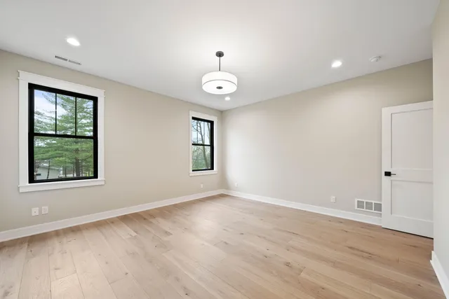 $2,490,000 | N1931 Linn Road, Lake Geneva, WI 53147