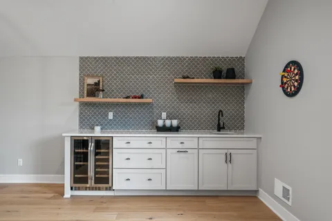 $2,490,000 | N1931 Linn Road, Lake Geneva, WI 53147