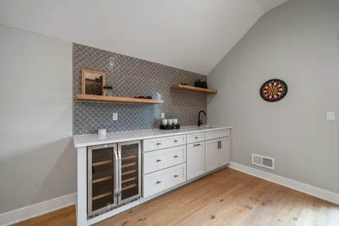 $2,490,000 | N1931 Linn Road, Lake Geneva, WI 53147