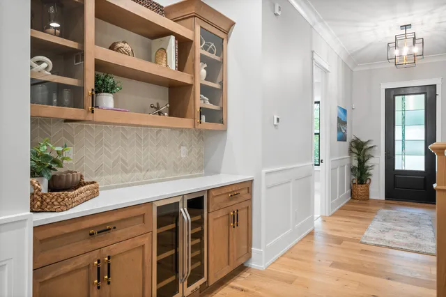 $2,490,000 | N1931 Linn Road, Lake Geneva, WI 53147