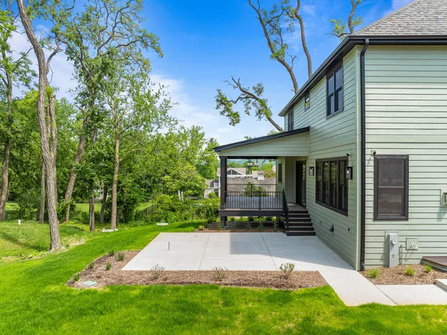 $2,490,000 | N1931 Linn Road, Lake Geneva, WI 53147