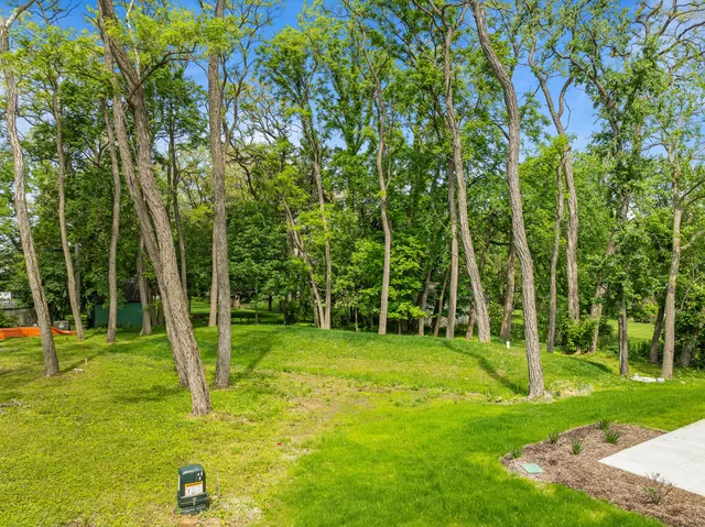 $2,490,000 | N1931 Linn Road, Lake Geneva, WI 53147