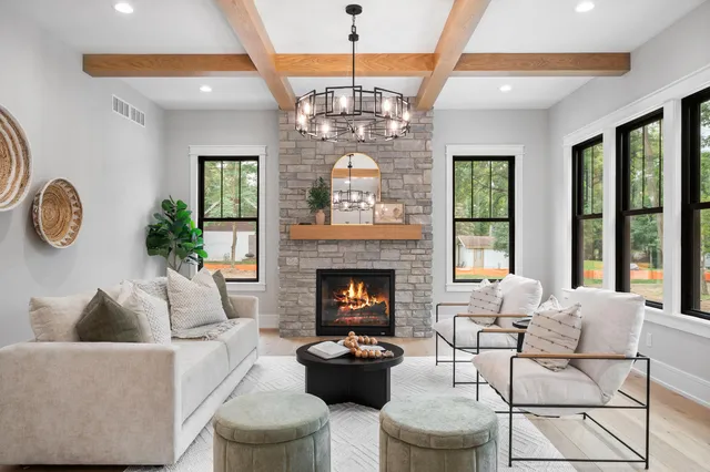 $2,490,000 | N1931 Linn Road, Lake Geneva, WI 53147