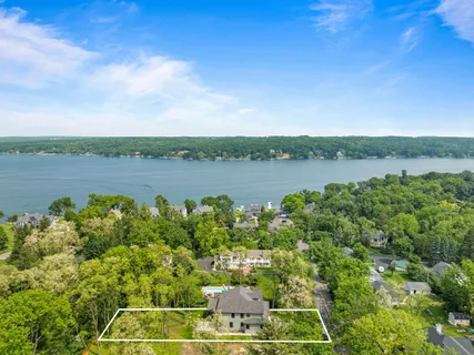 $2,490,000 | N1931 Linn Road, Lake Geneva, WI 53147