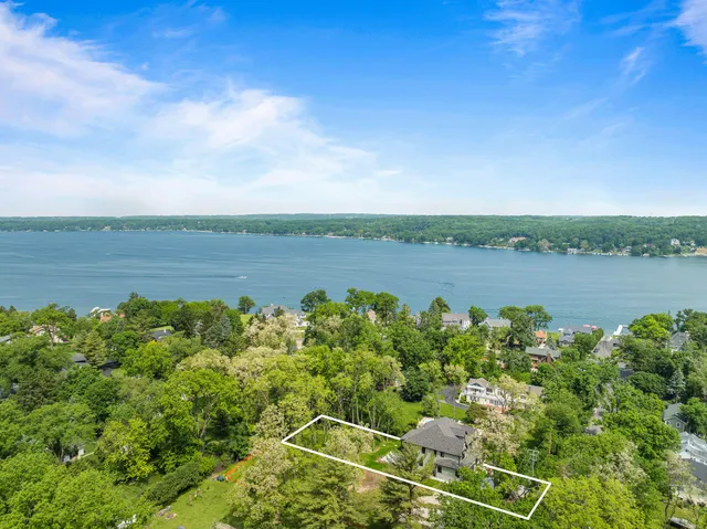 $2,490,000 | N1931 Linn Road, Lake Geneva, WI 53147