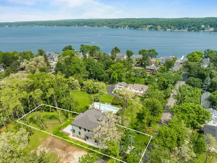 $2,490,000 | N1931 Linn Road, Lake Geneva, WI 53147