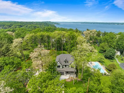 $2,490,000 | N1931 Linn Road, Lake Geneva, WI 53147