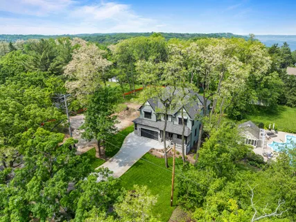 $2,490,000 | N1931 Linn Road, Lake Geneva, WI 53147