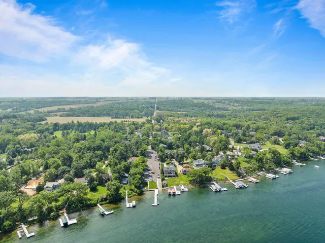 $2,490,000 | N1931 Linn Road, Lake Geneva, WI 53147
