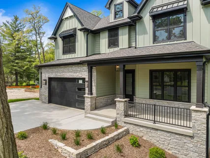 $2,490,000 | N1931 Linn Road, Lake Geneva, WI 53147
