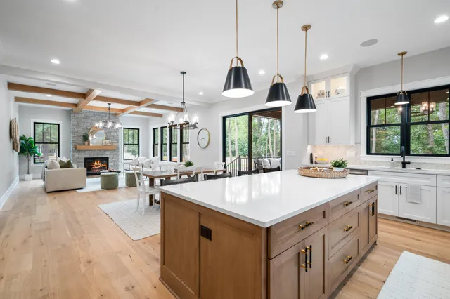 $2,490,000 | N1931 Linn Road, Lake Geneva, WI 53147